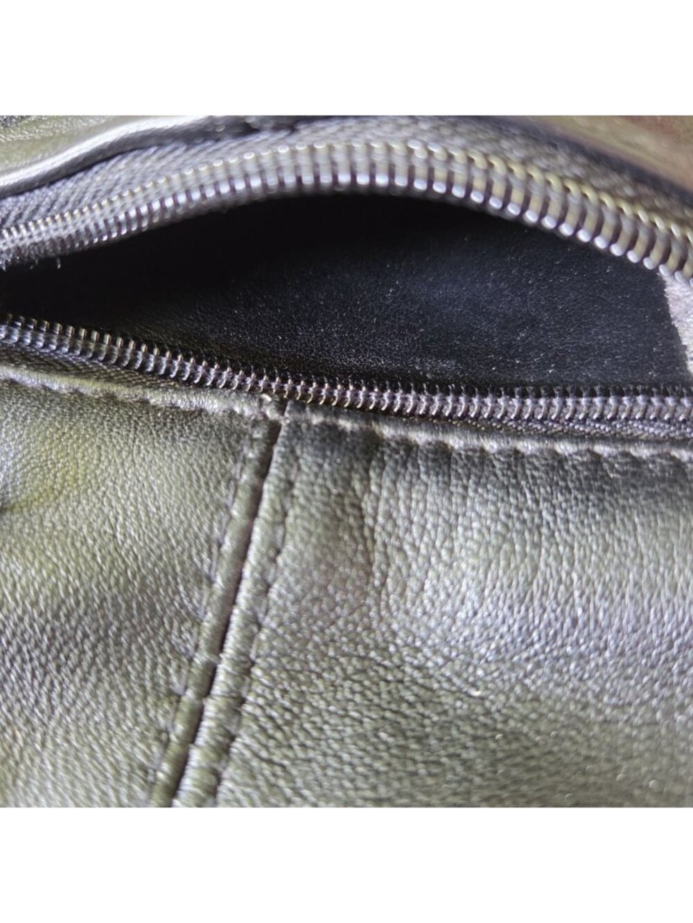 Dolce Miele Black Leather Crossbody Bag Organizer Multi Pocket Shoulder Purse - Picture 15 of 16